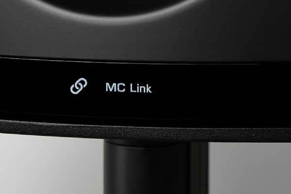 NX70A-Black_14