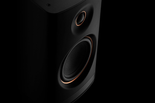 NX70A-Black_4