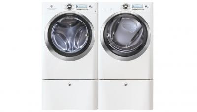27" Electrolux 5.1 Cu. Ft. Front Load Washer with Wave-Touch Controls featuring Perfect Steam™ - EWFLS70JIW