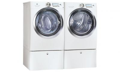 27" Electrolux 8.0 Cu. Ft. Gas Front Load Dryer with Wave-Touch Controls featuring Perfect Steam™ - EWMGD70JIW