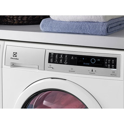 24" Electrolux 4.0 Cu. Ft. Condensed Front Load Dryer with Capacitive Touch Controls EIED2CAQSW