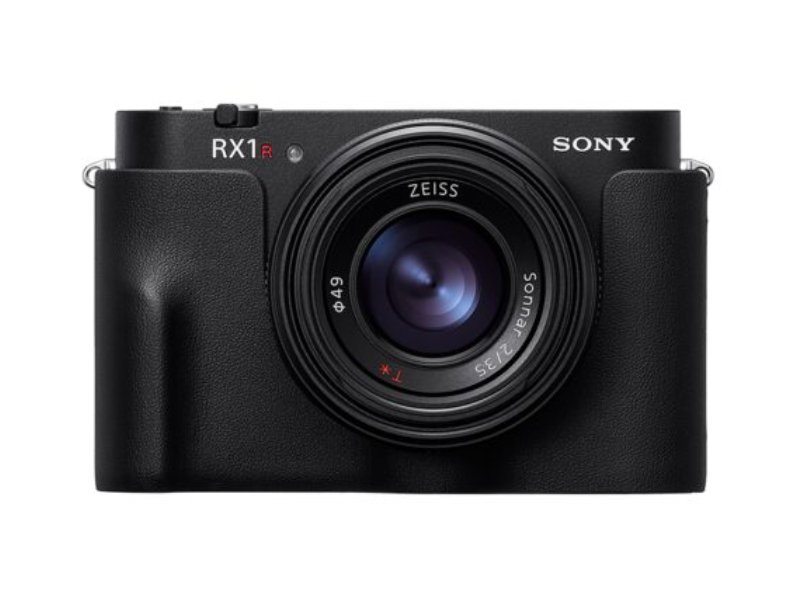 Sony RX1R III Compact Camera with 61.0 MP Full-Frame Sensor and AI Processing Unit - DSCRX1RM3B
