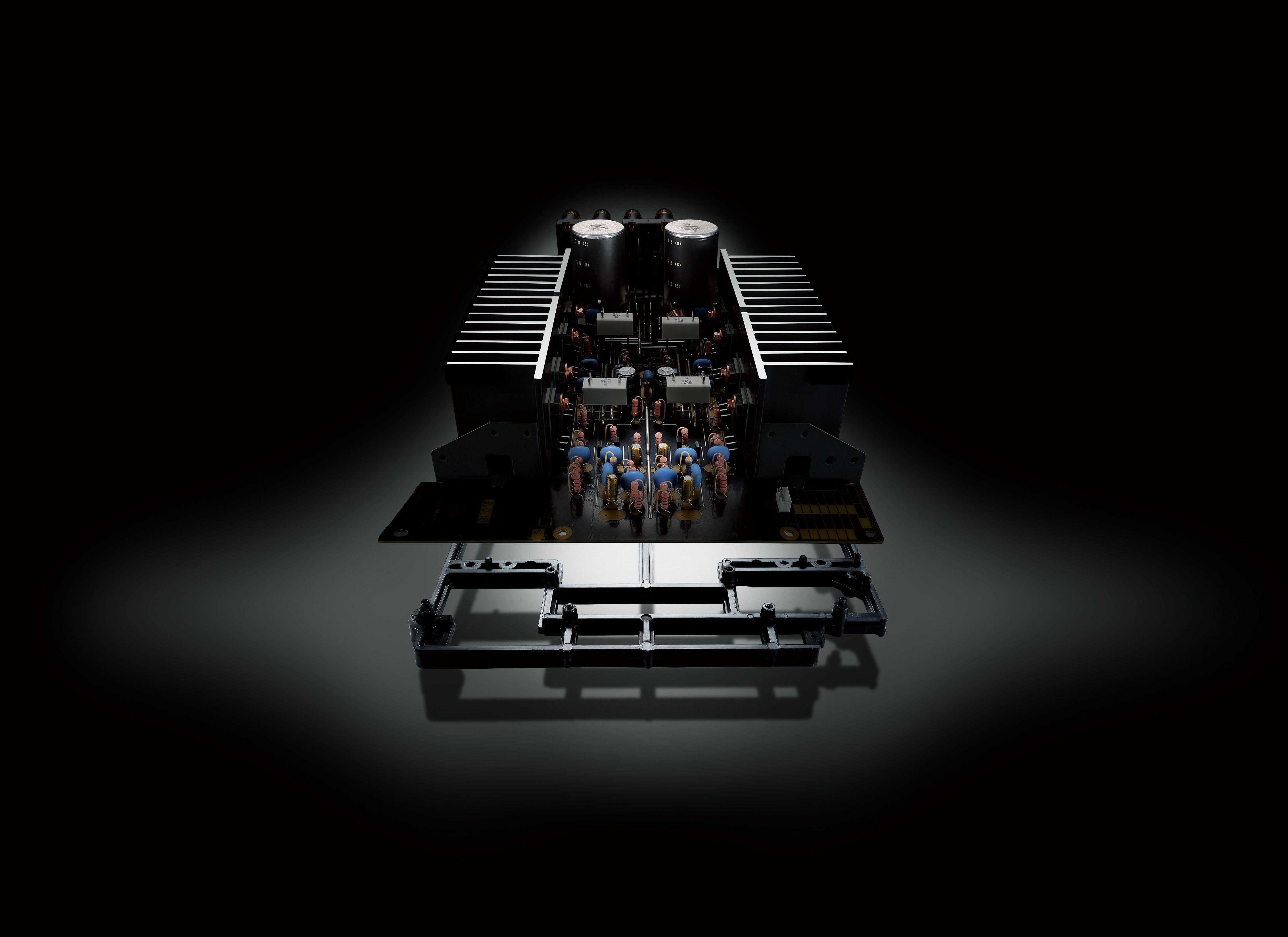 Yamaha Integrated Stereo Amplifiers - AS301B