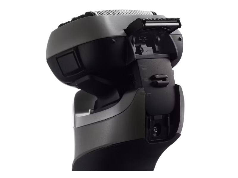 Panasonic ARC 5 PRO Mens Wet & Dry 5-Blade Electric Shaver with Self-Cleaning Recharger - ESL580W