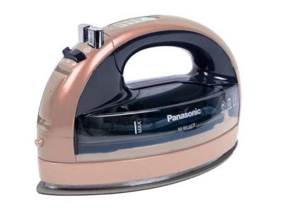 Panasonic Cordless 360 Freestyle Steam/Dry Iron in Rose Gold - NIWL607P